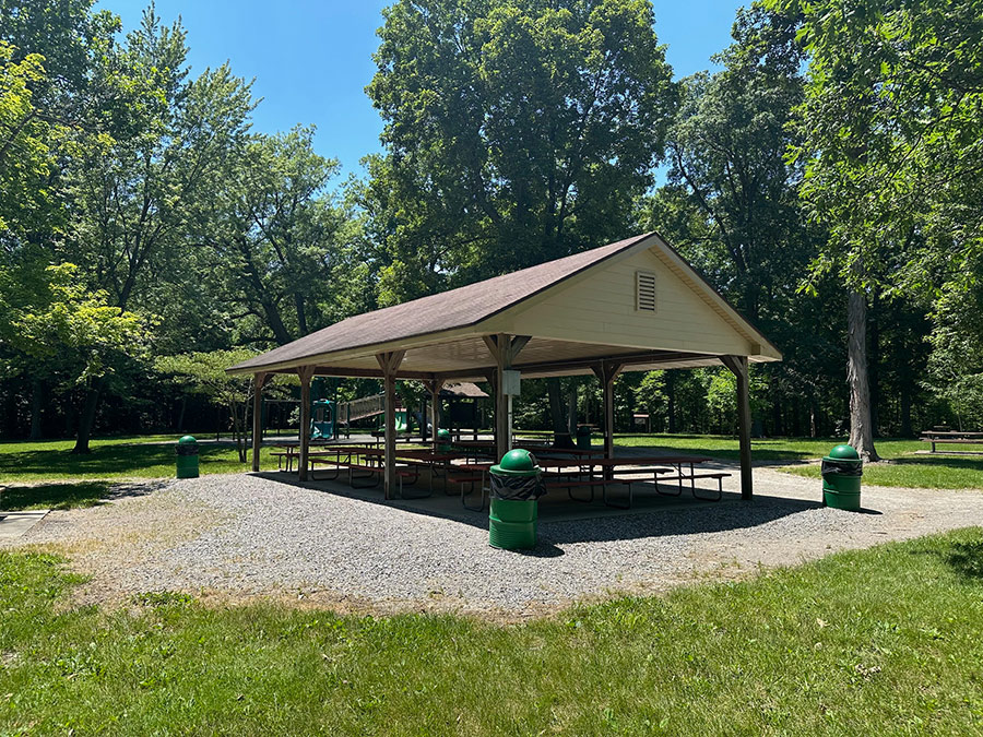 Teddy Bear Park Hornung Shelter